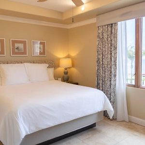 Suite à 2 Chambres à Coucher